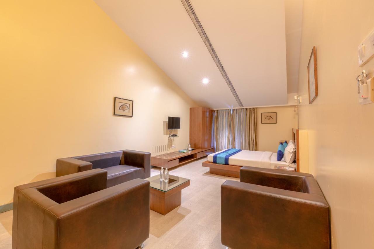 Mint Koregaon Park Next To Osho Ashram Pune Exterior foto